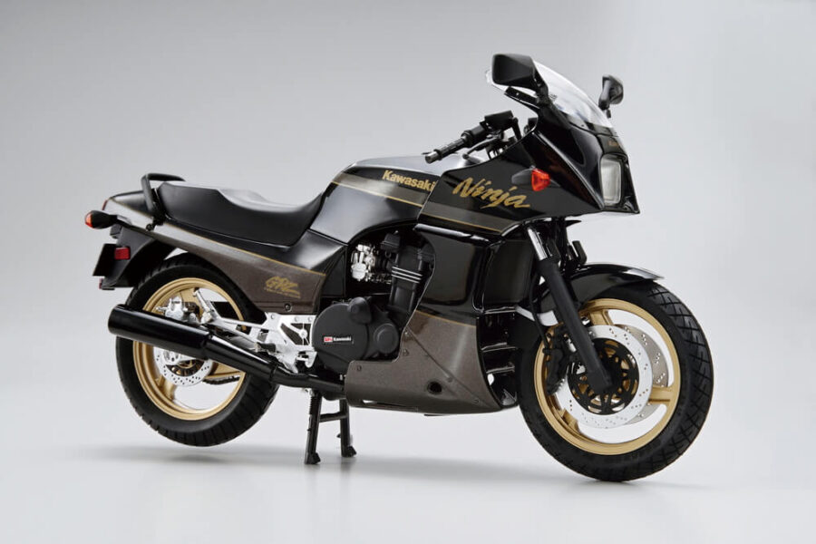 1:12 Scale Aoshima Kawasaki ZX900R GPz900r Ninja Model Kit - Image 2
