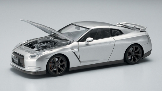 1:24 Scale LB Works Nissan GT-R R35 Ver.2 Model Kit - Kent Models