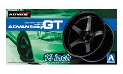 1:24 Scale Aoshima Advan Racing GT 19 Inch Wheels & Tyres Set