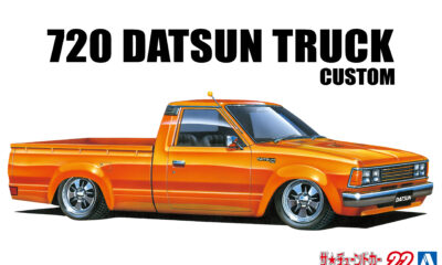 1:24 Scale Aoshima 720 Datsun Truck Custom '82 Car Model Kit
