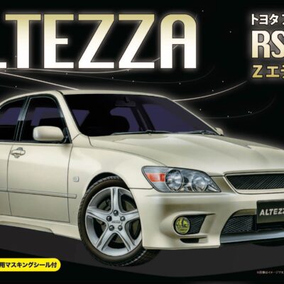 1:24 Scale Fujimi Toyota IS200 Altezza RS200 Z Model Kit