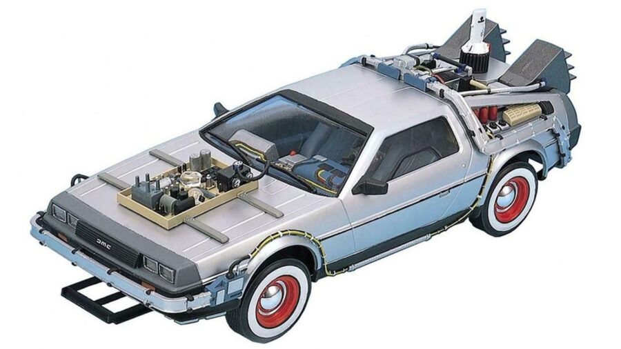 1:24 Scale Aoshima Back To The Future DeLorean Part 3 Model Kit - Image 2