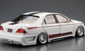 1:24 Scale Aoshima Toyota Crown K Break Hyper Zero Custom Model Kit #160p 1:24 Scale Aoshima Toyota Crown K Break Hyper Zero Custom Model Kit #160p