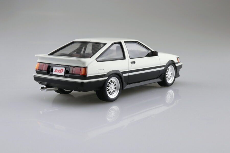 1:24 Scale Aoshima Initial-D Akiyama Wataru AE86 Levin Model Kit - Image 3