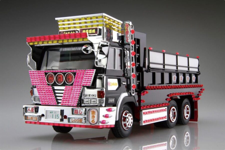 1:32 Scale Aoshima Japanese Truck Vengence Killer Model Kit - Image 2