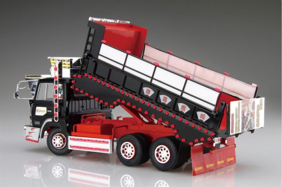 1:32 Scale Aoshima Japanese Truck Vengence Killer Model Kit - Image 3