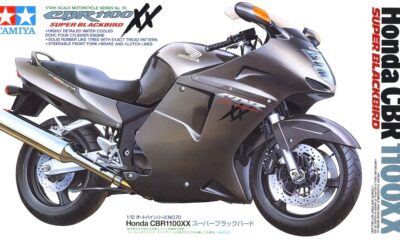 1:12 Scale Tamiya Honda CBR 1100XX S.Blackbird Bike Model Kit