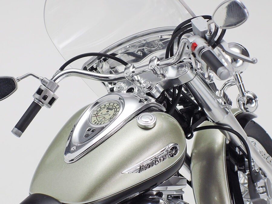 1:12 Scale Tamiya Yamaha Roadstar XV1600 Custom Model Kit - Image 8