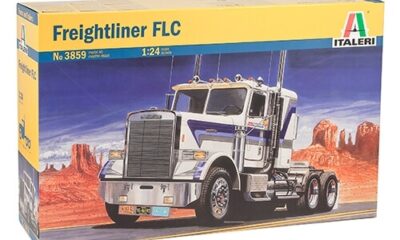 1:24 Scale Italeri Freightliner FLC Model Truck Kit