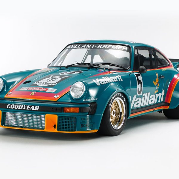 112 Scale Tamiya Porsche 911 934 Vaillant Race Car Model Kit
