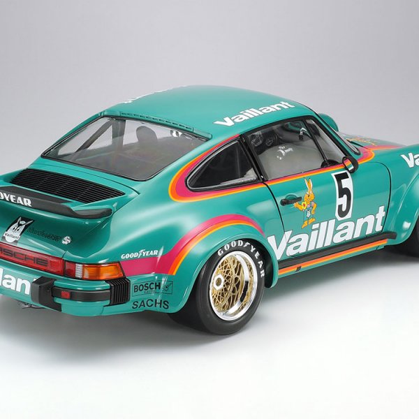 112 Scale Tamiya Porsche 911 934 Vaillant Race Car Model Kit