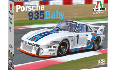 1:24 Scale Italeri Porsche 935 Martini Model Kit
