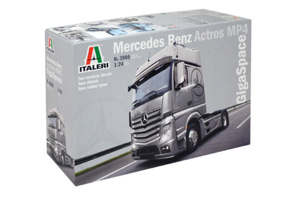 1:24 Scale Italeri Mercedes Benz Actros MP4 GigaSpace Truck Model Kit