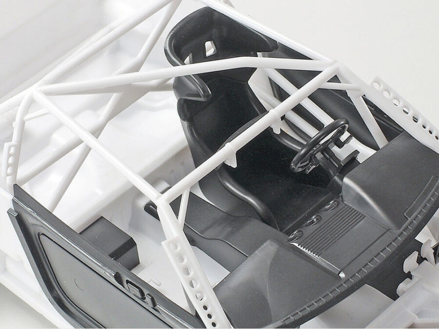 1:24 Scale Tamiya Ford Mustang GT4 Model Kit - Image 8