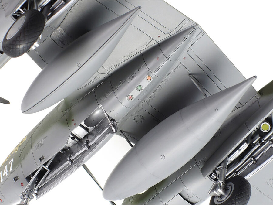 1:48 Scale Tamiya Lockheed P-38 F/G Lightning Model Kit - Image 7