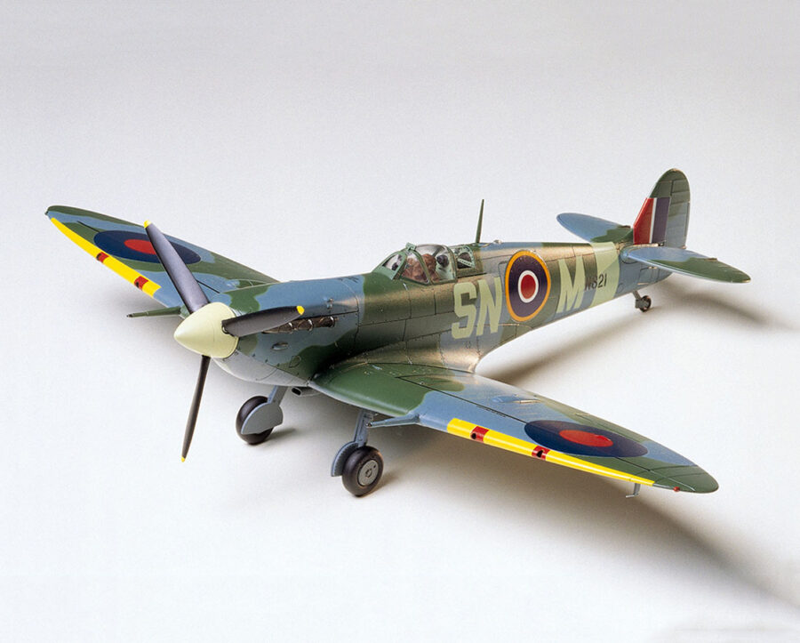 1:48 Scale Tamiya Supermarine Spitfire MK.VB Plane Model Kit - Image 2