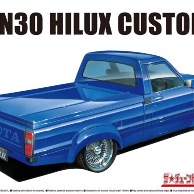 1:24 Aoshima Scale Toyota RN30 Hilux Custom '78 Car Model Kit