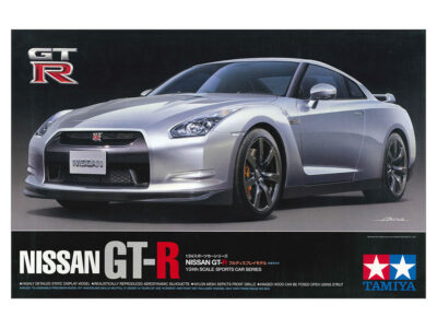 1:24 Scale Tamiya Nissan GTR R35 Model Kit