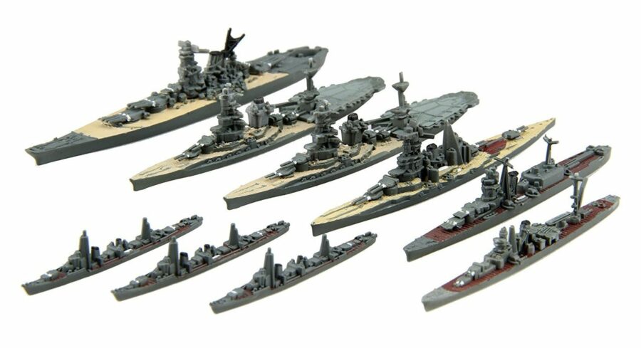 1:3000 Scale Fujimi 1945 Kure Naval Port Remaining Warship Set Model Kit - Image 3