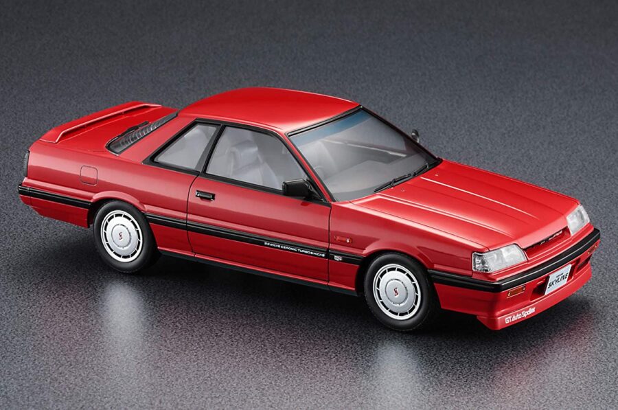 1:24 Scale Hasegawa Nissan Skyline R31 GTS-X TwinCam Model Kit - Image 2