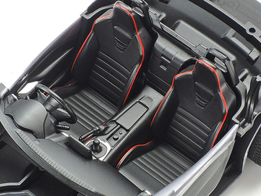 1:24 Scale Tamiya Mazda MX-5 RF Model Kit - Image 9