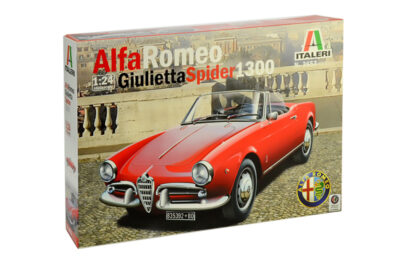 1:24 Scale Italeri Alfa Romeo Giulietta Spider 1300 Model Kit