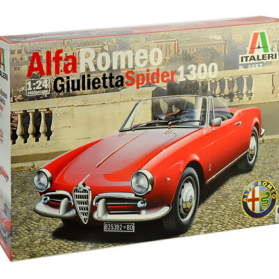 1:24 Scale Italeri Alfa Romeo Giulietta Spider 1300 Model Kit