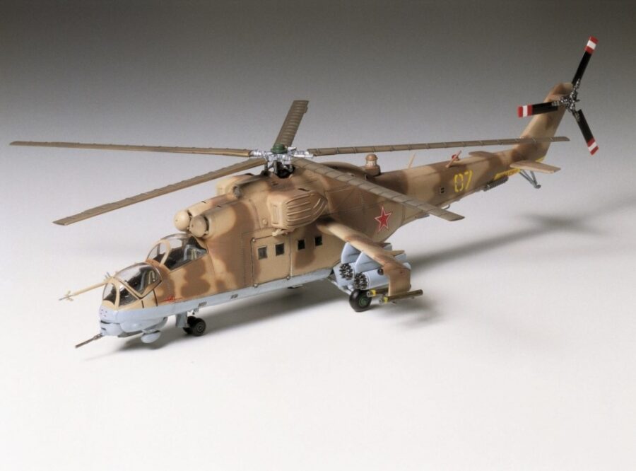 1:72 Scale Tamiya Mil Mi-24 Hind Helicopter Model Kit - Image 2