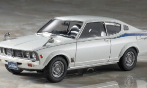 1:24 Scale Hasegawa Mitsubishi Galant GTO 2000GSR Model Kit