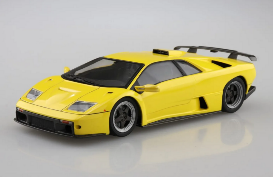 1:24 Scale Aoshima Lamborghini Diablo GT - Image 2