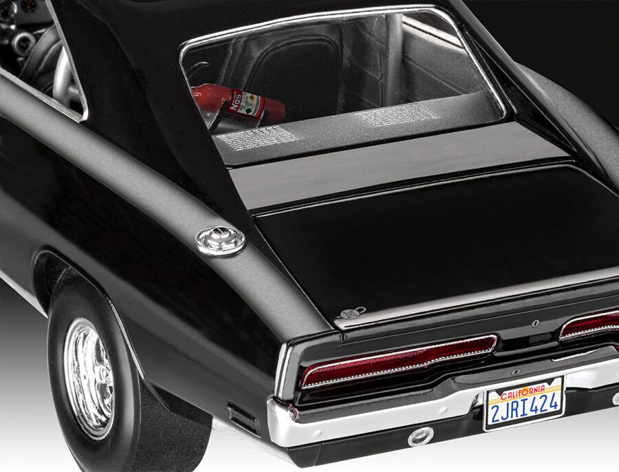 1:24 Scale Revell Fast & Furious Dominic's Dodge Charger Model Kit - Image 4