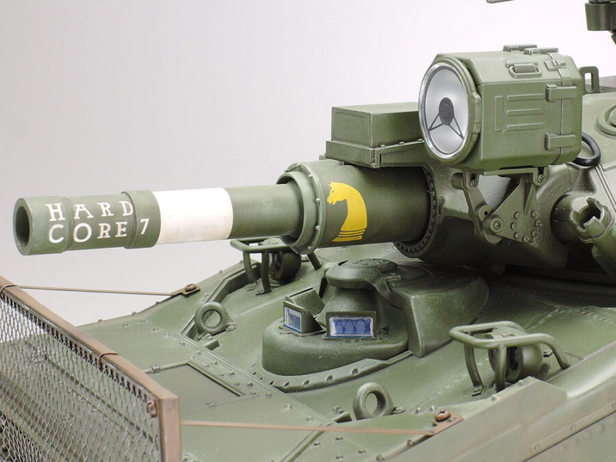1:35 Scale Tamiya M551 Sheridan - Vietnam Model Kit - Image 6
