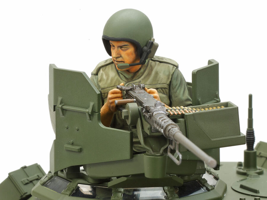 1:35 Scale Tamiya M551 Sheridan - Vietnam Model Kit - Image 7