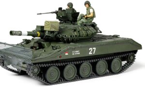 1:35 Scale Tamiya M551 Sheridan - Vietnam Model Kit
