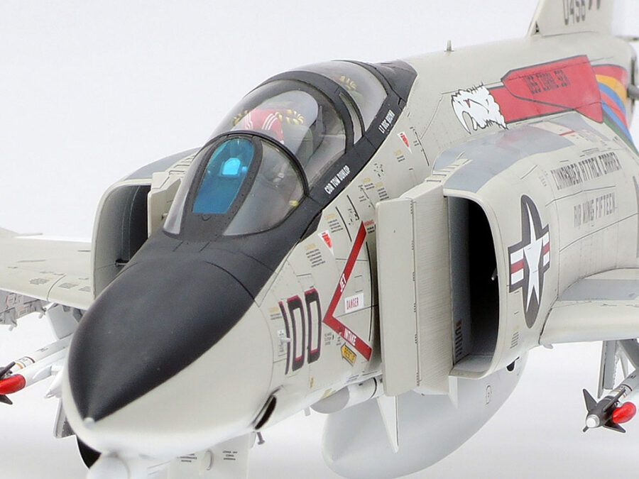 1:48 Scale Tamiya McDonnell Douglas F-4B Phantom II Model Kit - Image 7