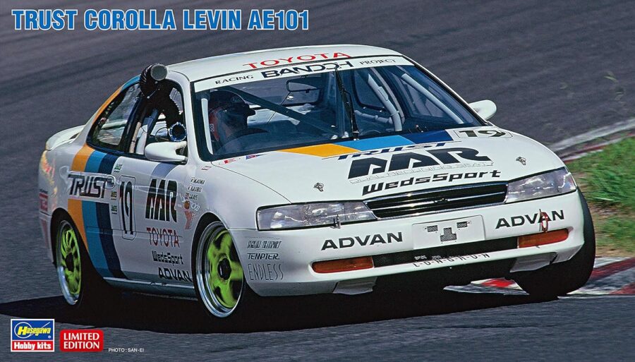 1:24 Scale Hasegawa Trust Toyota Corolla Levin AE101 Model Kit
