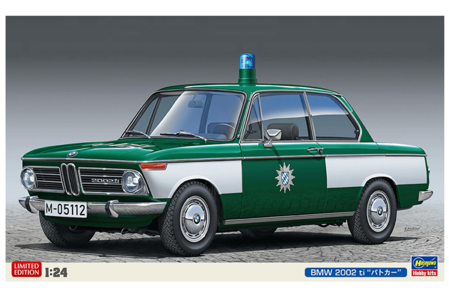 1:24 Scale Hasegawa BMW 2002 TI Police Car Model Kit