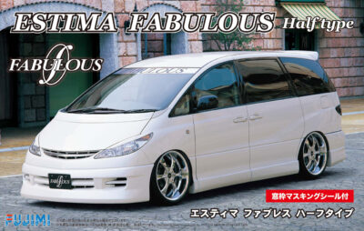 1:24 Scale Fujimi Toyota Estima Fabulous Half-Type Model Kit