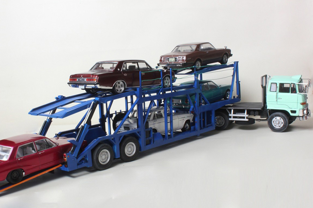 1:24 Scale Fujimi Mitsubishi Fuso FV High Cab Tractor Transporter Model Kit - Image 4