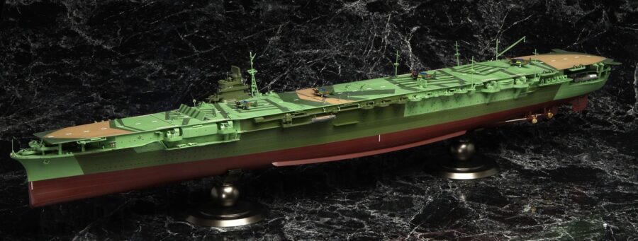 1:350 Scale Fujimi Imperial Navy Aircraft Carrier Zuikaku Model Kit - Image 2