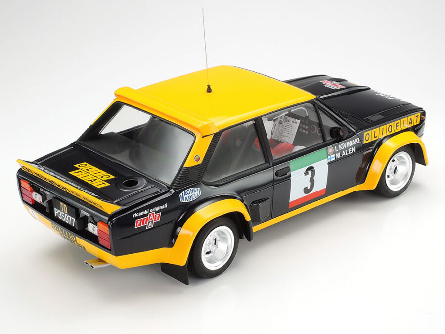 1:20 Scale Tamiya Fiat 131 Abarth Rally Olio Fiat Model Kit - Image 3