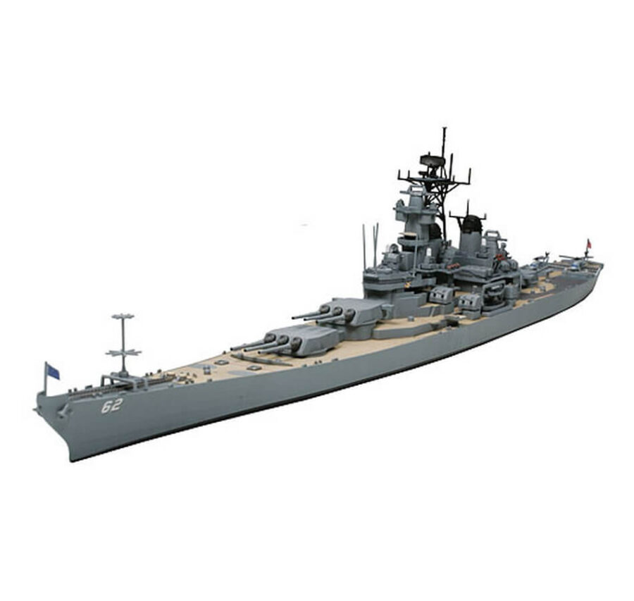 1:700 Scale Tamiya U.S. Battleship BB-62 New Jersey Model Kit - Image 2