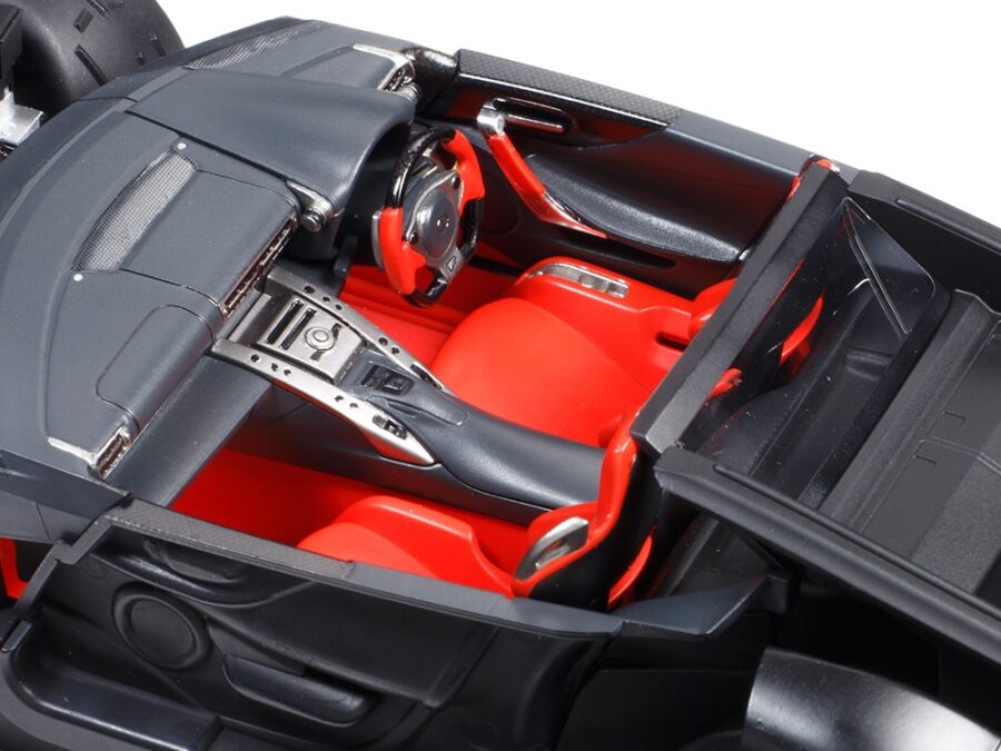 1:24 Scale Tamiya Lexus LFA Super Car Model Kit (Ltd Edition) - Image 5
