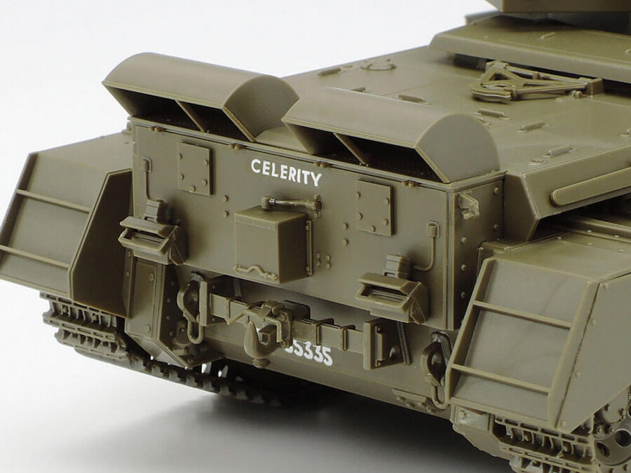 1:35 Scale Tamiya British Cruiser Tank A34 Comet Model Kit - Image 10