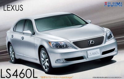 1:24 Scale Fujimi Lexus IS460L Model Kit