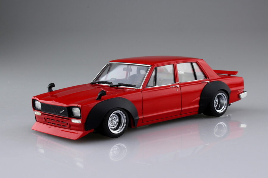 1:24 Scale Aoshima Grand Champion Nissan Skyline 4dr 2000GT Model Kit - Image 2