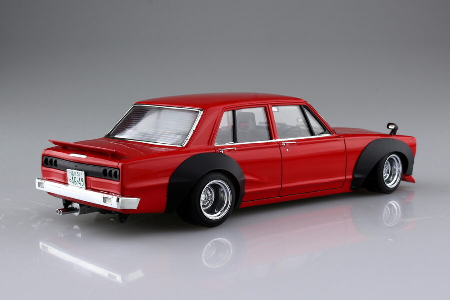 1:24 Scale Aoshima Grand Champion Nissan Skyline 4dr 2000GT Model Kit - Image 3