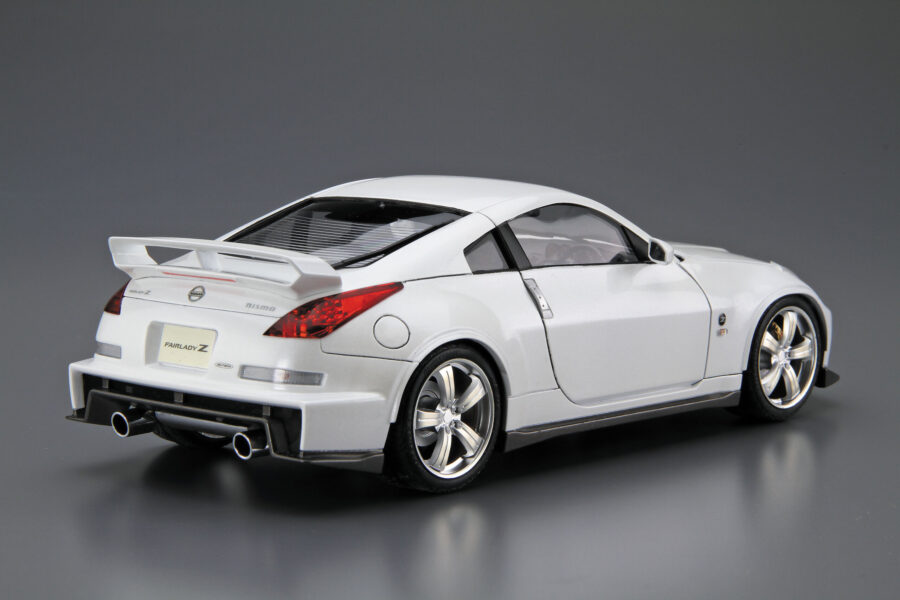 1:24 Scale Aoshima Nissan Z33 350Z Fairlady Z Version Nismo Model Kit - Image 3