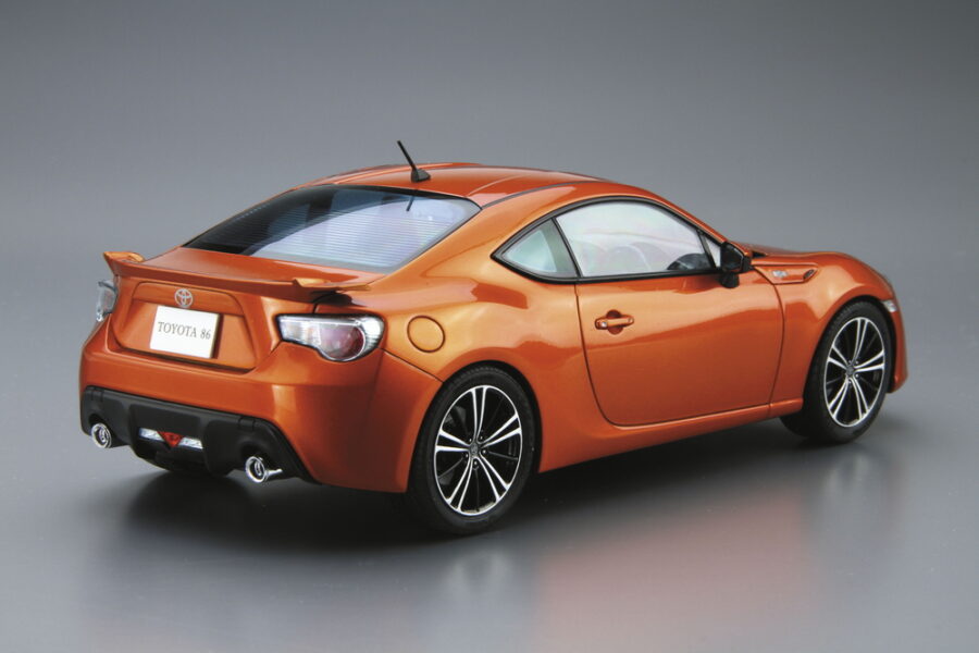 1:24 Scale Aoshima Toyota 86 ZN6 GT86 Model Kit - Image 5