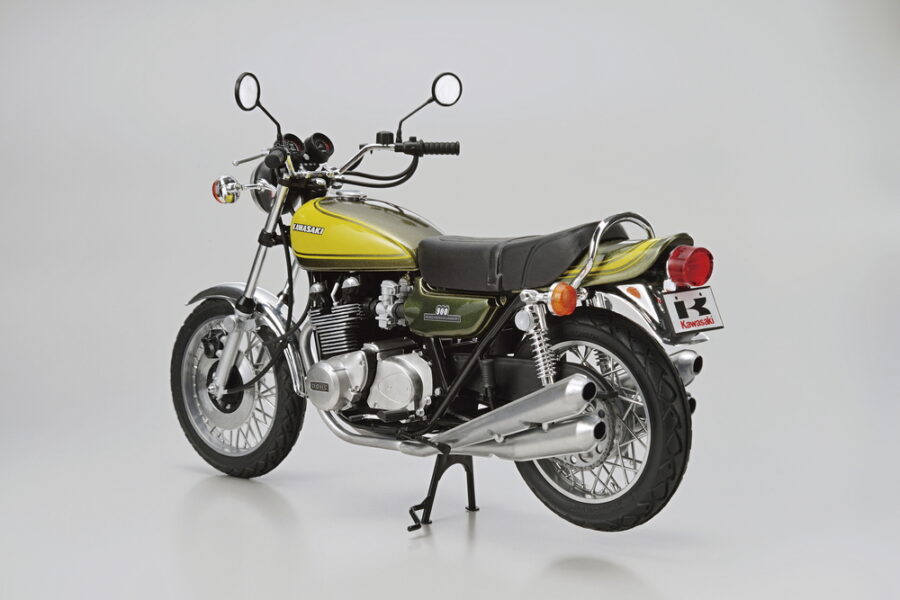 1:12 Scale Aoshima Kawasaki 900 Super4 Z1 w/Custom Parts Bike Model Kit - Image 3